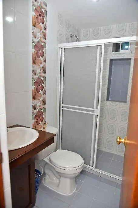 Modern 2Br Apartment Walking Distance From Airport Cartagena Colombia